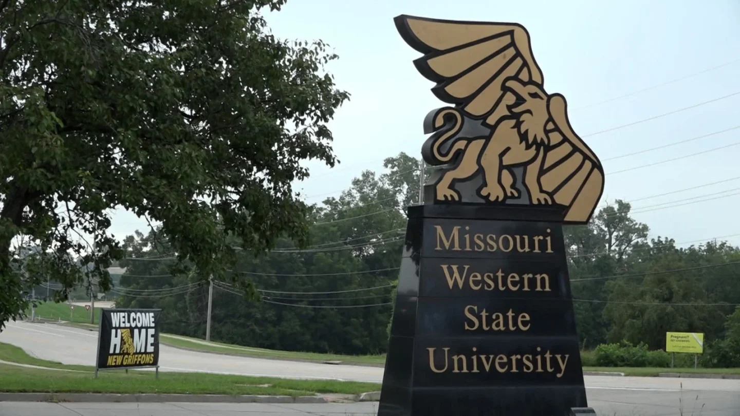 A Missouri Western State University Statue is showcased along Mitchell Avenue.