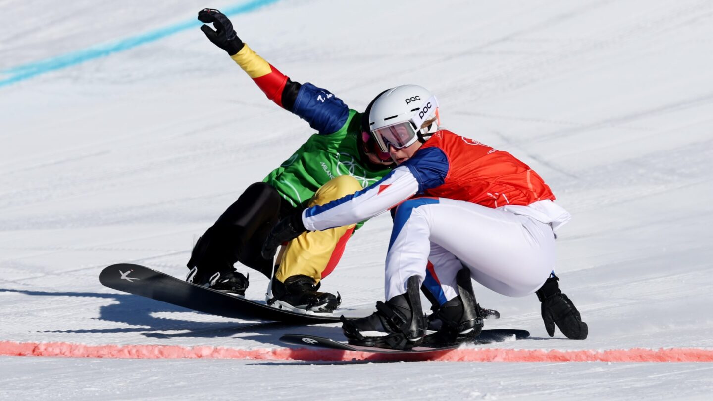 Julia Nirani-Pereira crosses the finish line