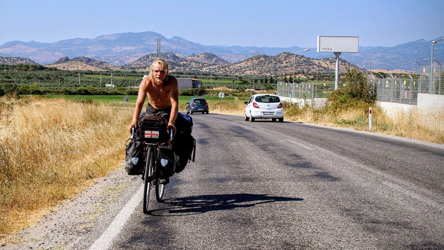 <i>Courtesy Jamie Hargreaves via CNN Newsource</i><br/>Jamie Hargreaves says this image is among his favorite photo recreations.