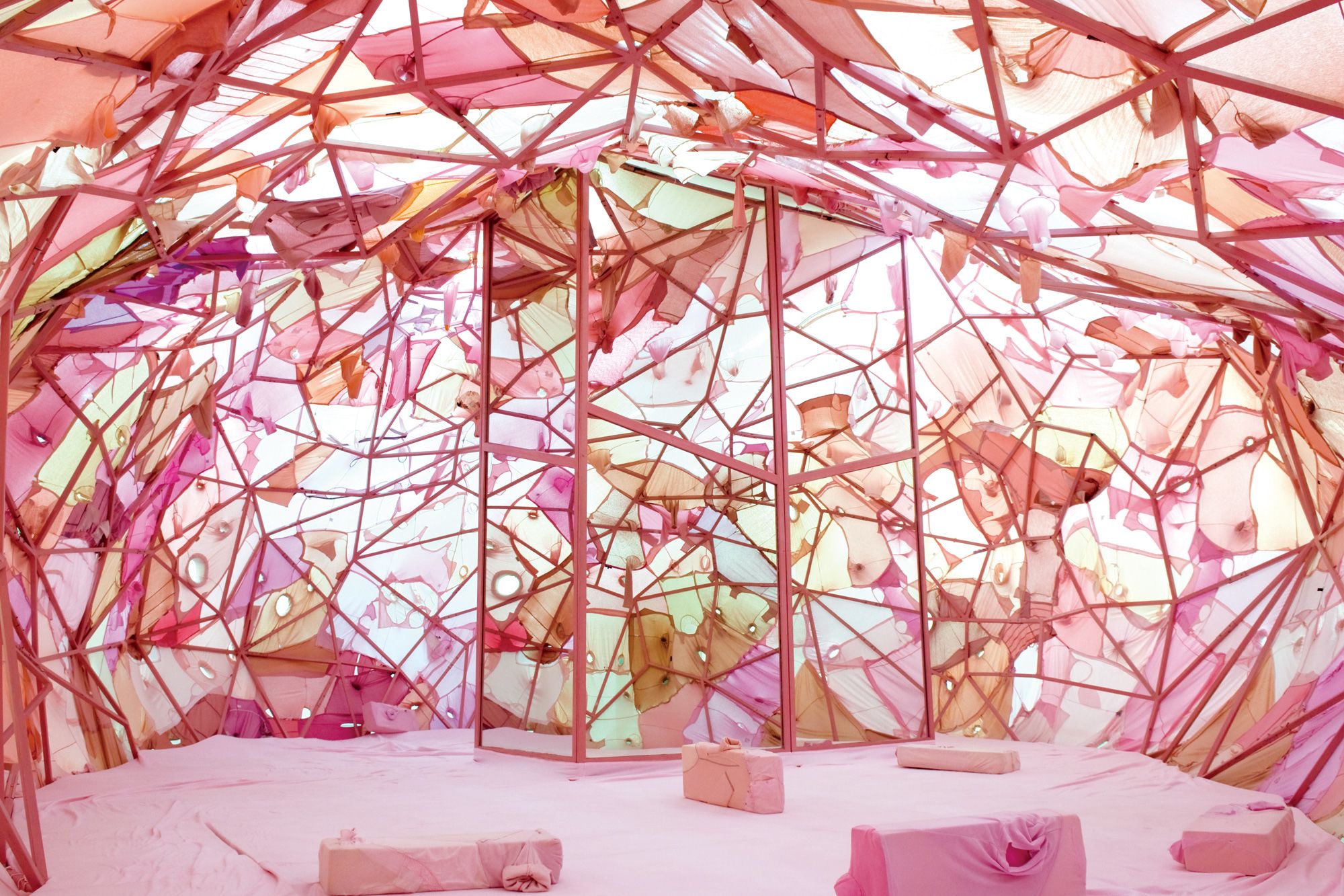 <i>Courtesy the artist/Beijing Commune via CNN Newsource</i><br/>Yin Xiuzhen's 