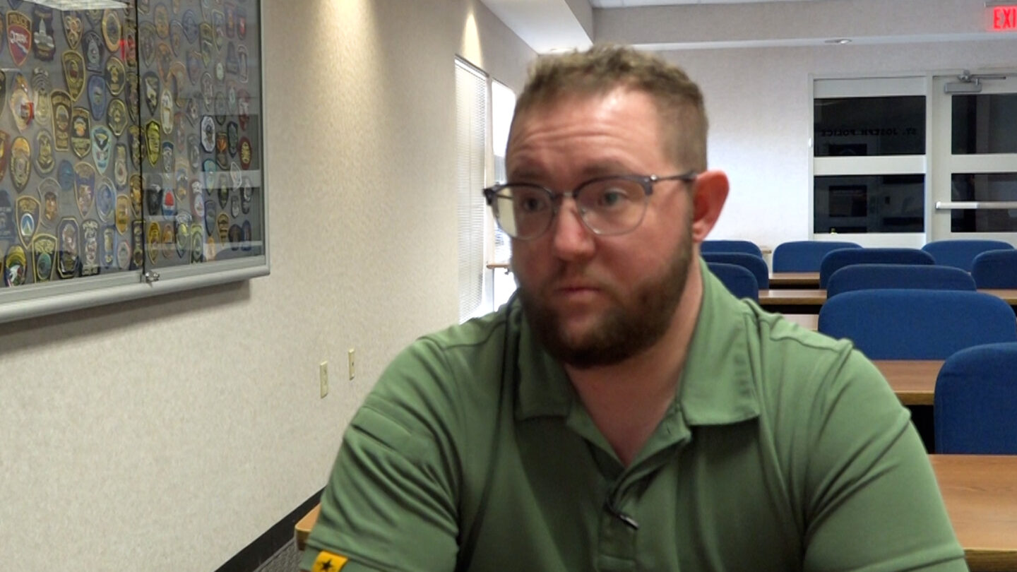 Sgt. Court Protzman explains the interns program at SJPD.