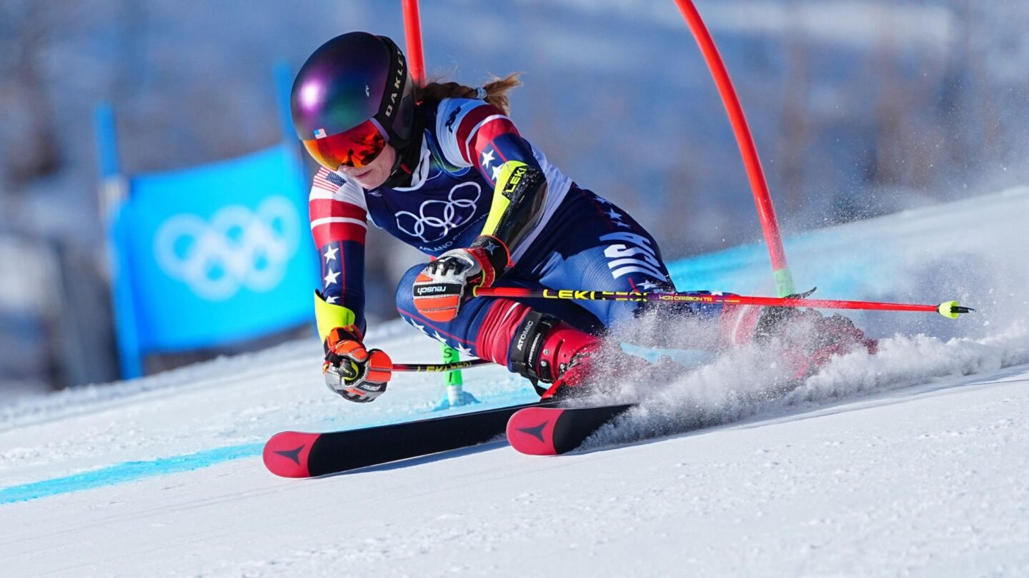 Mikaela Shiffrin races in the women's giant slalom at Milan Cortina 2026.