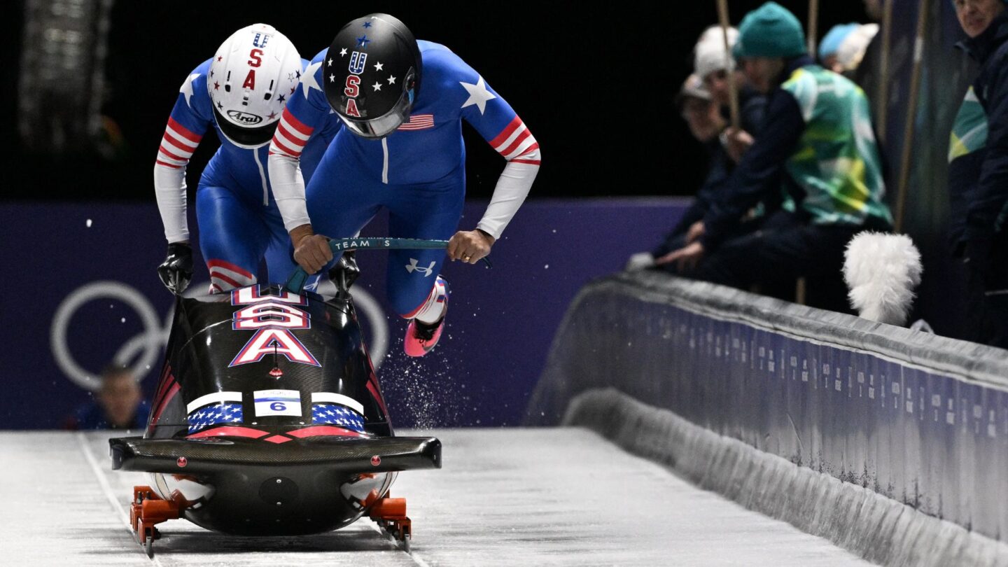 <i>NBC Olympics</i><br/>Elana Meyers Taylor starts two-woman bobsled run