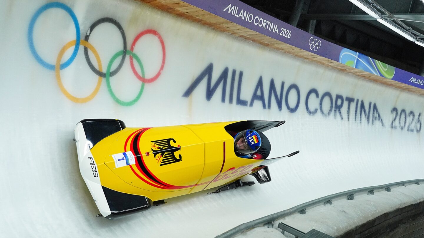 <i>NBC Olympics</i><br/>Laura Nolte on track in two-woman bobsled