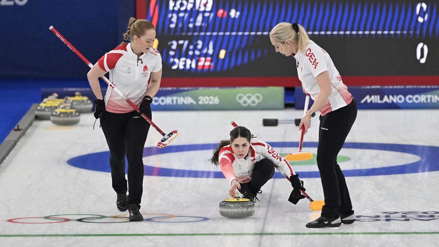 Denmark defeats South Korea