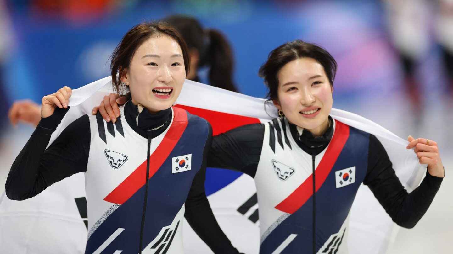 <i>NBC Olympics</i><br/>Choi Min-Jeong and Kim Gil-Li skate a victory lap with the South Korean flag