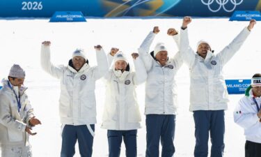 Team Norway celebrate gold in the 4x7.5 relay.