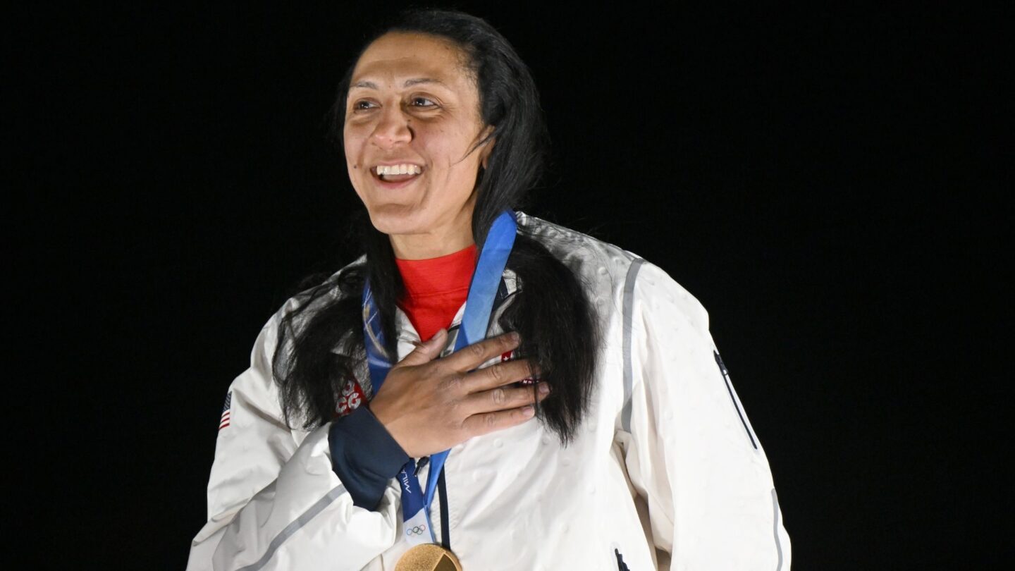 Elana Meyers Taylor with her gold medal.