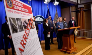 Attorney General Pam Bondi (3rd-R)