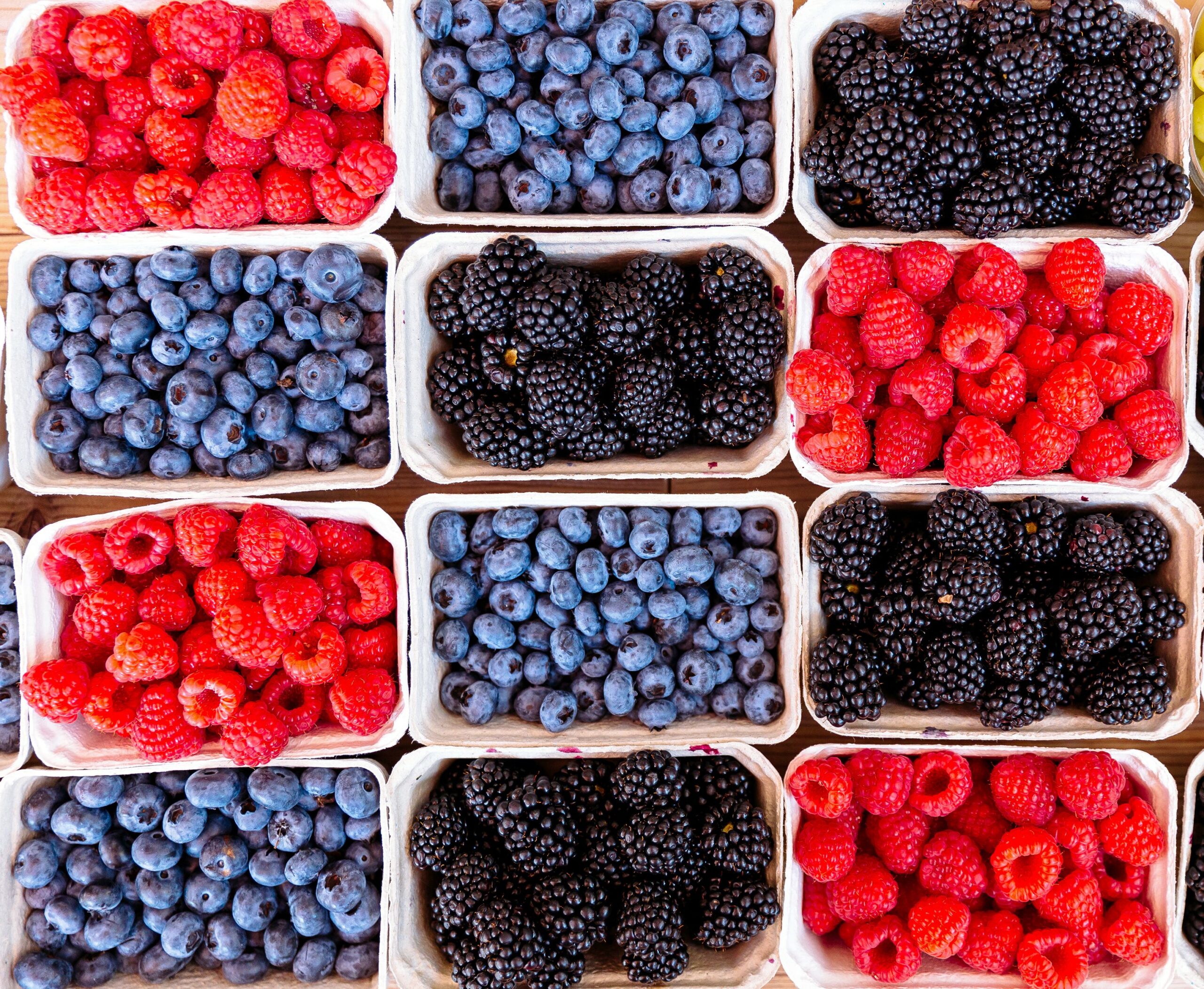 <i>Alexander Spatari/Moment RF/Getty Images via CNN Newsource</i><br/>The MIND diet emphasizes berries over other fruit for their alleged brain-boosting properties.