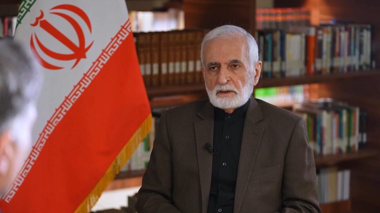 <i>Clipped From Video/CNN via CNN Newsource</i><br/>