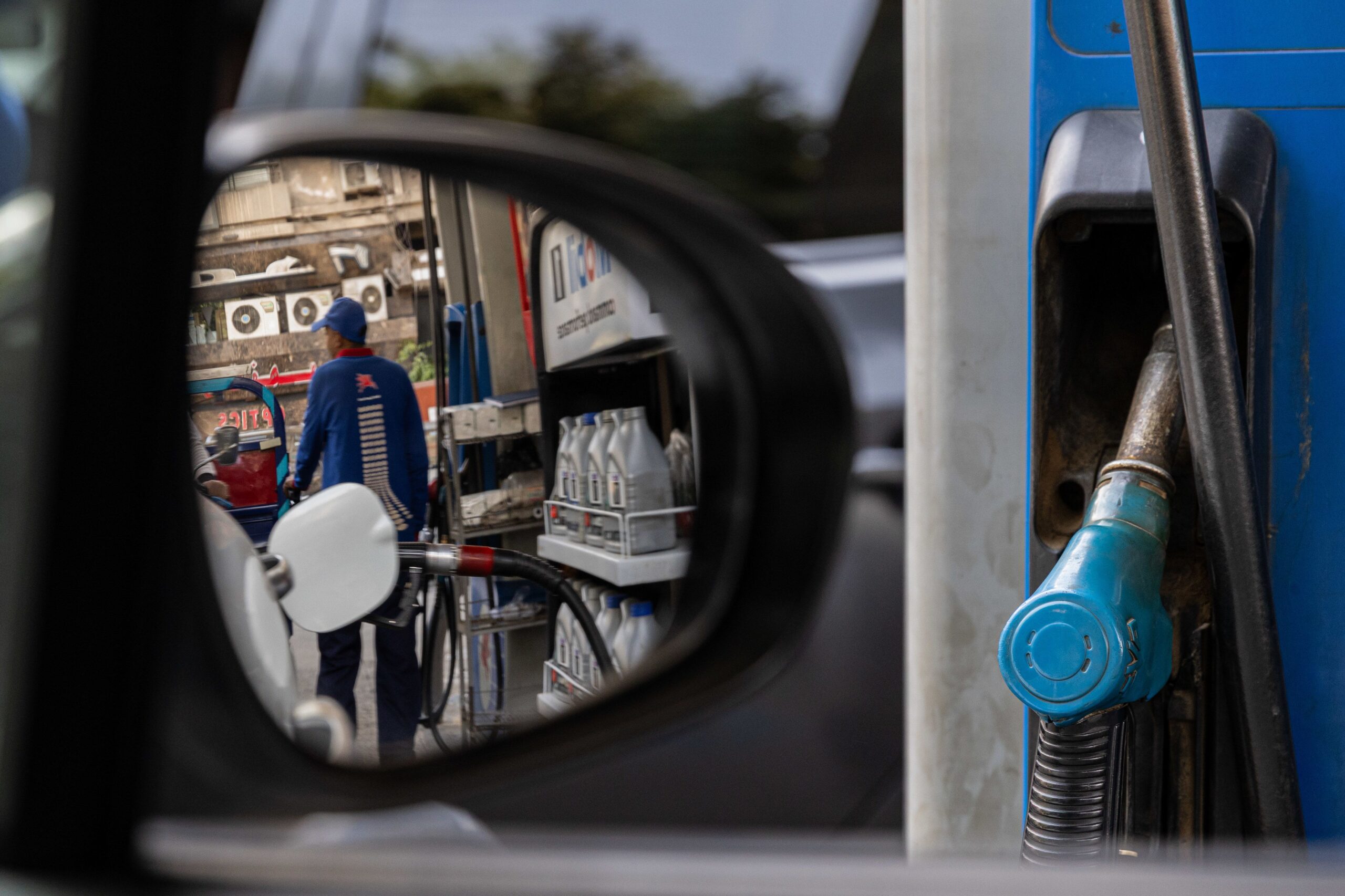 <i>Islam Safwat/Bloomberg/Getty Images via CNN Newsource</i><br/>A fuel pump at a gas station operated by Exxon Mobil in Cairo