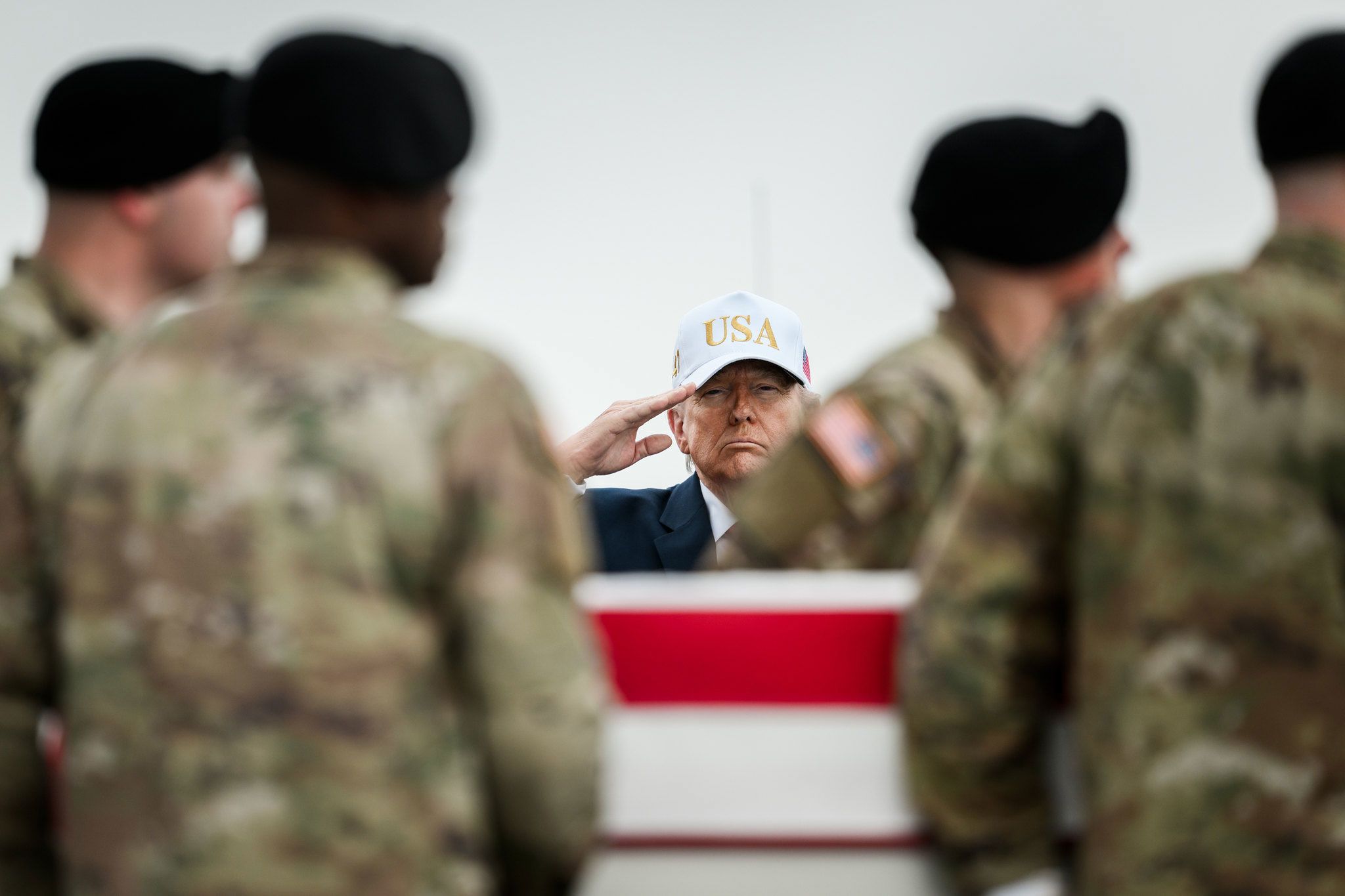 Trump fundraising email uses photo from soldiers’ dignified transfer ...