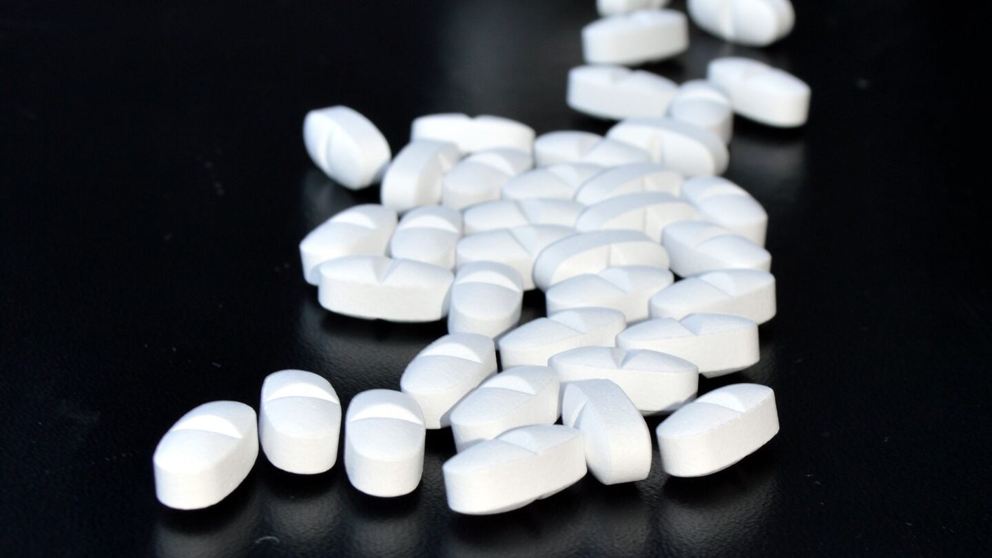 <i>Scharvik/iStockphoto/Getty Images via CNN Newsource</i><br/>Beta-blockers are commonly used to treat a wide range of cardiovascular concerns.