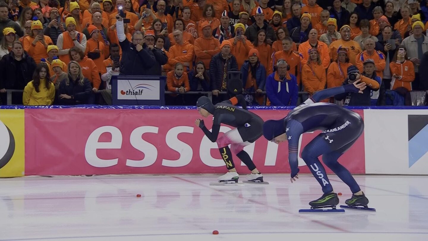 <i>NBC Olympics</i><br/>Jordan Stolz takes the starting position at the start line