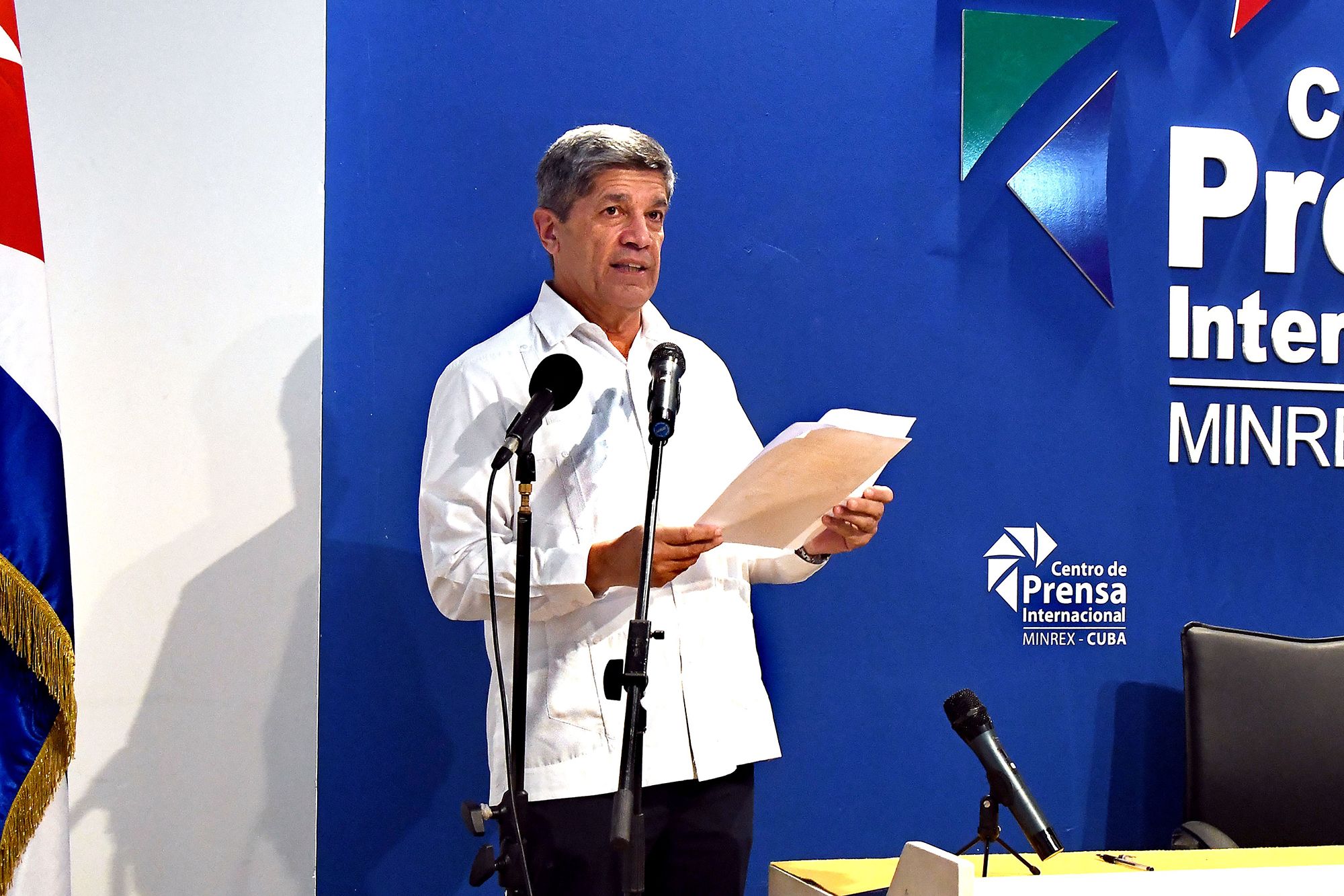 <i>Joaquin Hernandez/Xinhua/Getty Images via CNN Newsource</i><br/>Cuban Deputy Foreign Minister Carlos Fernandez de Cossio speaks at a press conference about the US speedboat in Havana