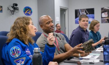 NASA astronauts Christina Koch (left) and Victor Glover