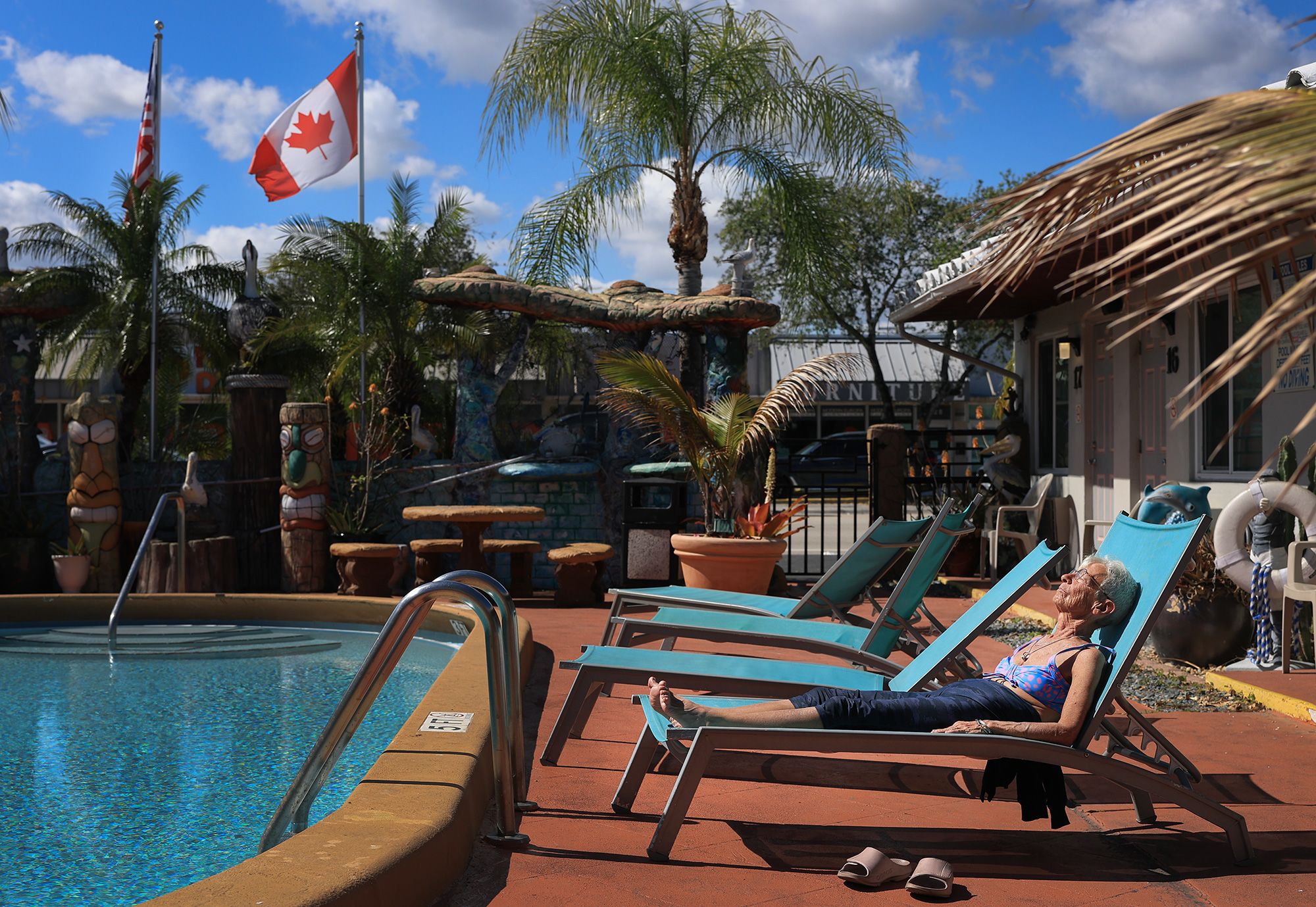<i>Joe Raedle/Getty Images via CNN Newsource</i><br/>Canadians
