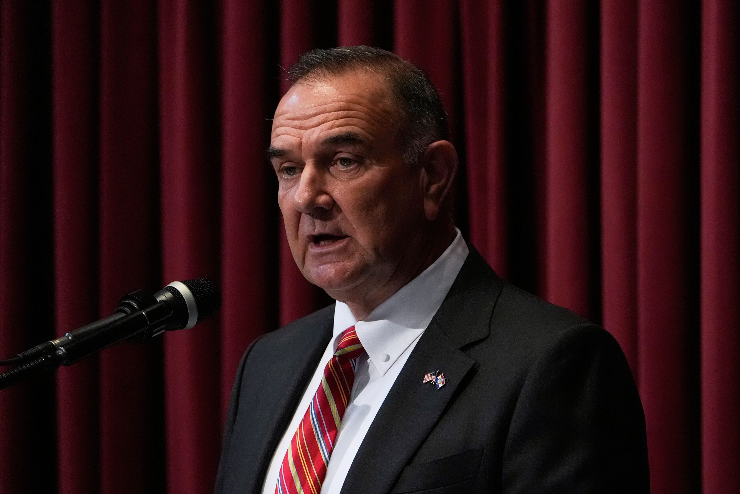 <i>Jeff Roberson/AP via CNN Newsource</i><br/>Missouri Gov. Mike Kehoe delivers his State of the State address on January 28