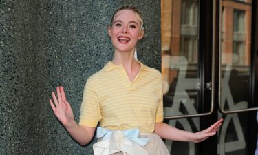Elle Fanning wore an August Barron look inspired by "Alice in Wonderland."