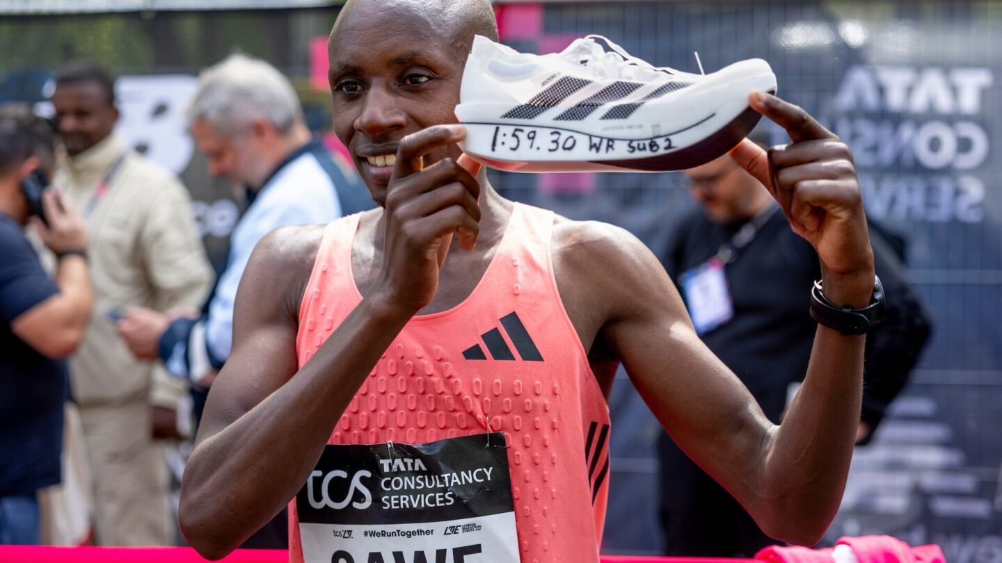 Sabastian Sawe (KEN) celebrates breaking the Marathon World Record in under two hours with an official time of 01:59:30 after crossing the finish line to win the Elite Men Race during the TCS London Marathon on Sunday 26th April 2026.