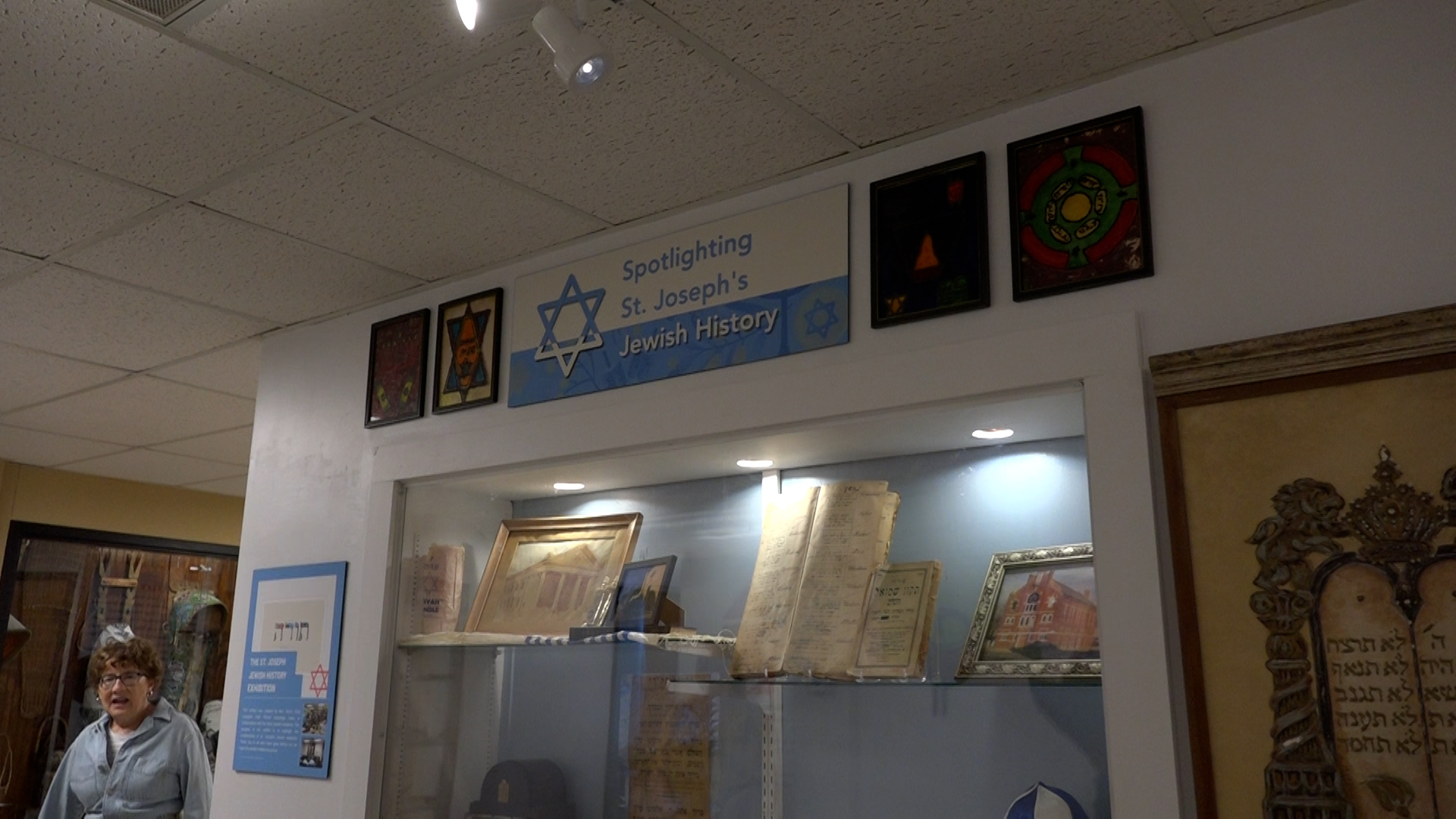 High School students create Museum Exhibit