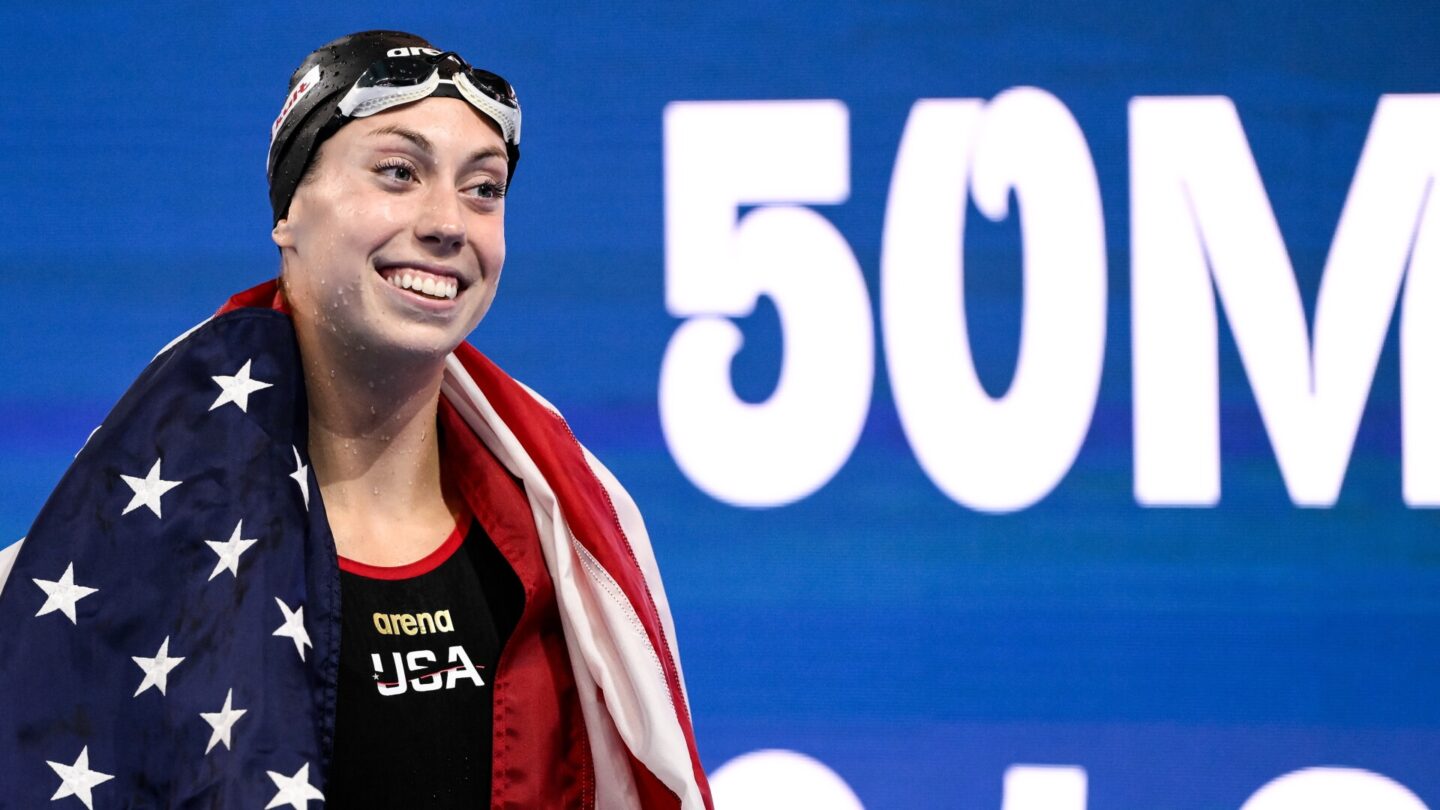 Gretchen Walsh of United States of America reacts after winning the gold medal in the swimming 50m Butterfly Women Final during the 22nd World Aquatics Championships at the WAC Arena. Singapore (Singapore)