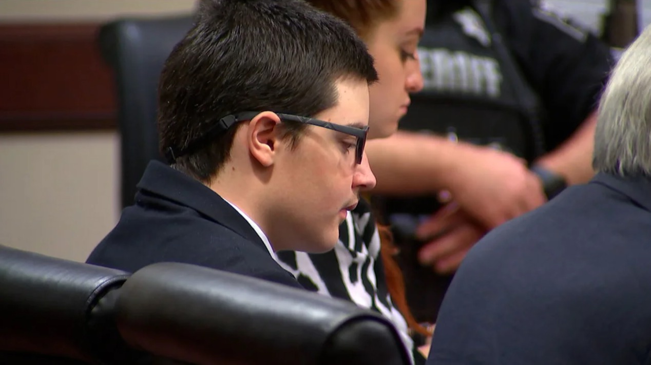 <i>Pool via CNN Newsource</i><br/>Shayna Aspinwall