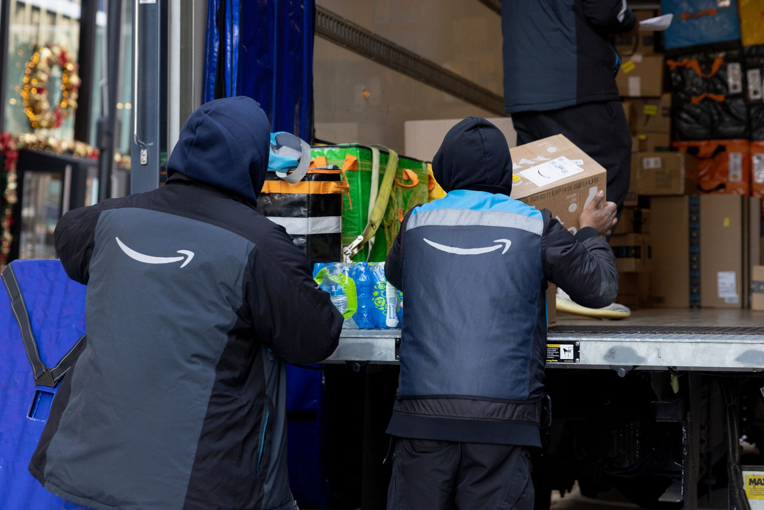 <i>Bess Adler/Bloomberg/Getty Images via CNN Newsource</i><br/>Some Amazon employees still depend on public assistance programs.