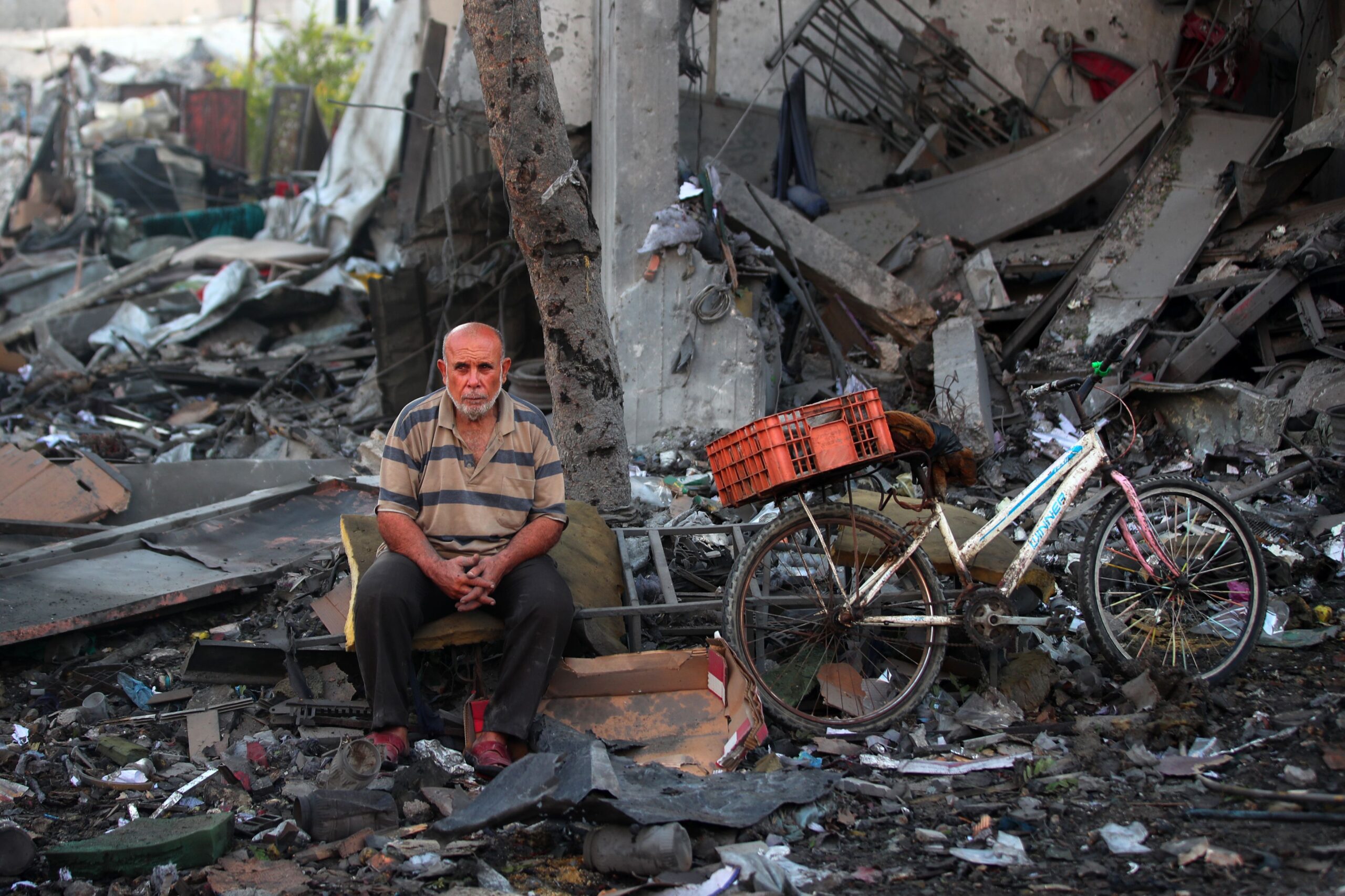 <i>Laurent Van Der Stockt/Getty Images via CNN Newsource</i><br/>Hamas Spokesman Ghazi Hamad speaks on May 23