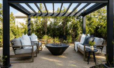 How to choose the best fire feature for your backyard