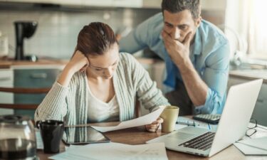 4 in 5 Americans report financial stress. Here's what it&rsquo;s doing to their mental health.
