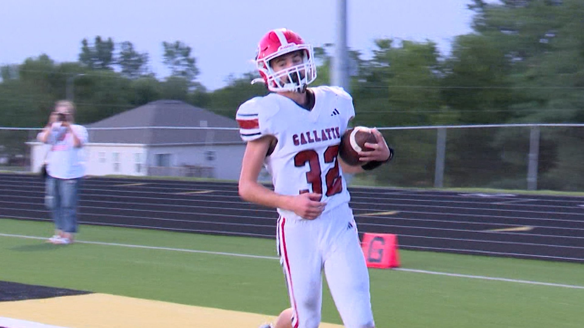 Gallatin High School football picks up road victory over North Platte to open season