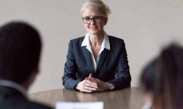 Report: Experienced job seekers have an edge in today&rsquo;s AI-driven job market