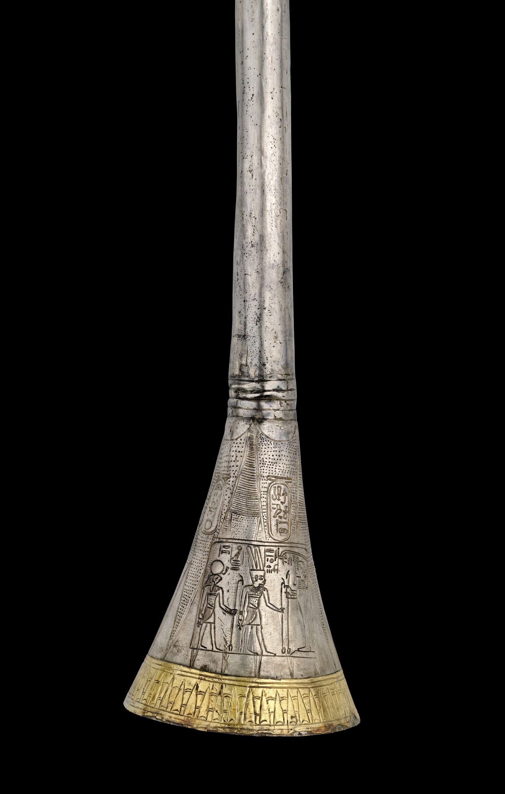 <i>Sandro Vannini/Laboratoriorosso via CNN Newsource</i><br/>The silver trumpet bears the king's cartouches.