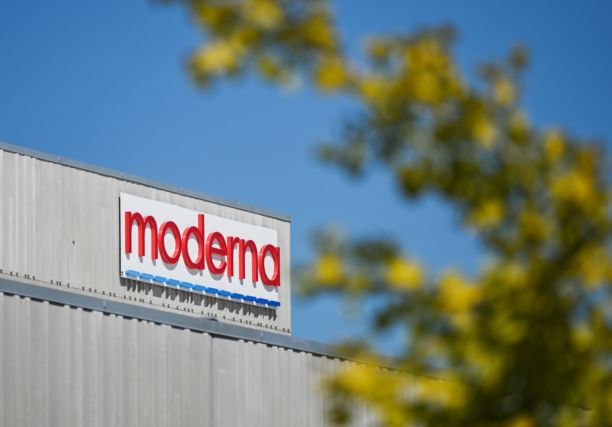 <i>Graham Hughes/Bloomberg/Getty Images via CNN Newsource</i><br/>Moderna says it expects to have the new mRNA-based flu vaccine available for adults 50 and older this fall.