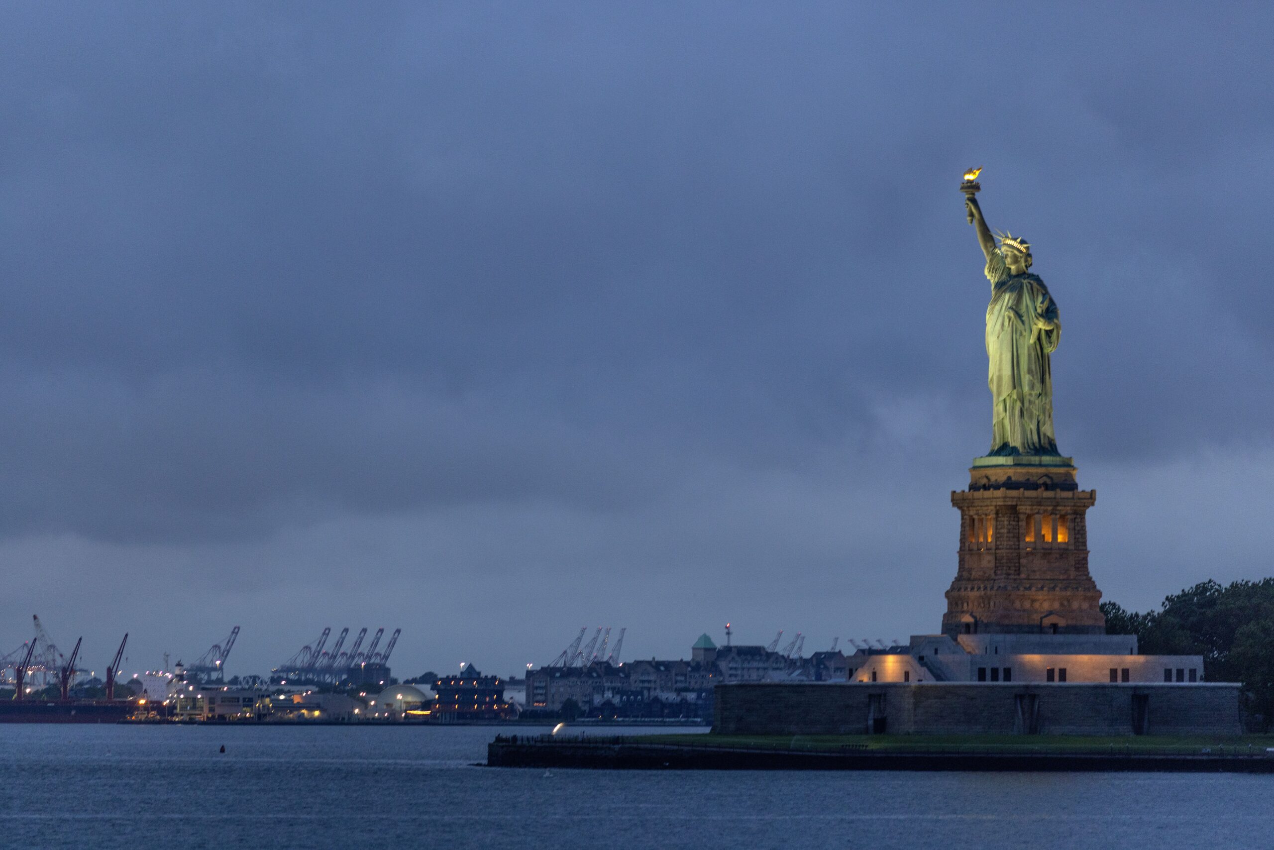 <i>Andrew Lichtenstein/Corbis News/Corbis via Getty Images via CNN Newsource</i><br/>The Statue of Liberty seen from the Staten Island Ferry