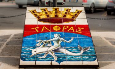 Taranto's coat of arms celebrates the legend of how the city's founder