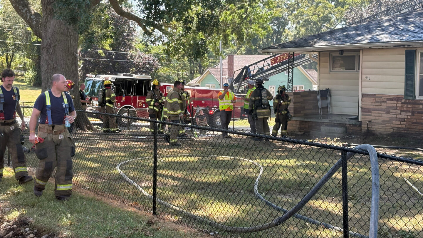 St. Joseph fire crews battle fire at 39th and Pacific streets. 