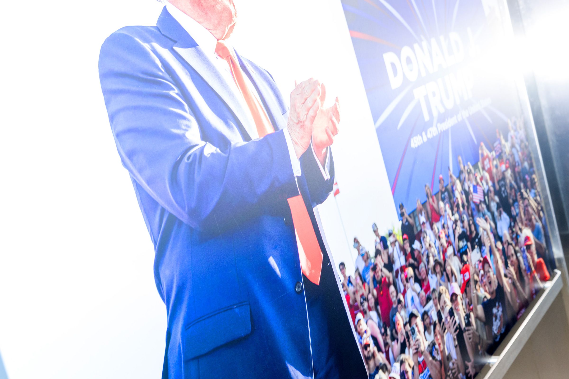 <i>Tristen Rouse/CNN via CNN Newsource</i><br/>A picture of Donald Trump at a rally is seen in an elevator