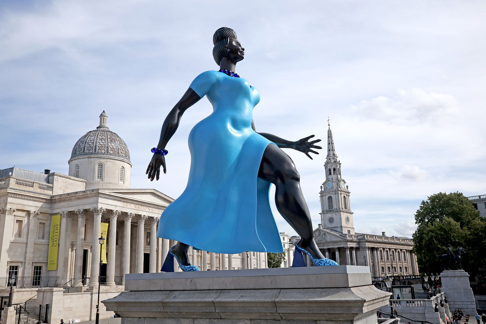 <i>Dan Kitwood/Getty Images via CNN Newsource</i><br/>The 10-foot-tall bronze 