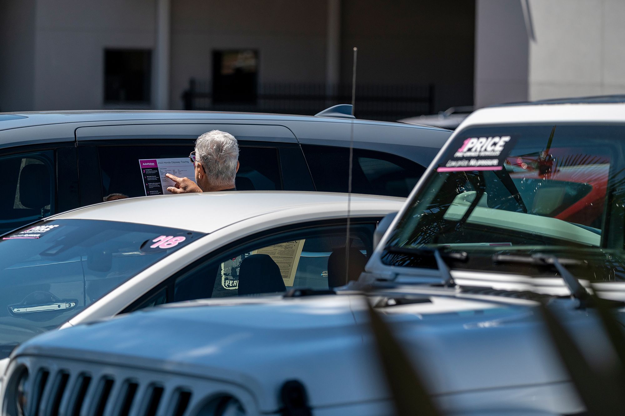<i>David Paul Morris/Bloomberg/Getty Images via CNN Newsource</i><br/>Vehicles at Ford