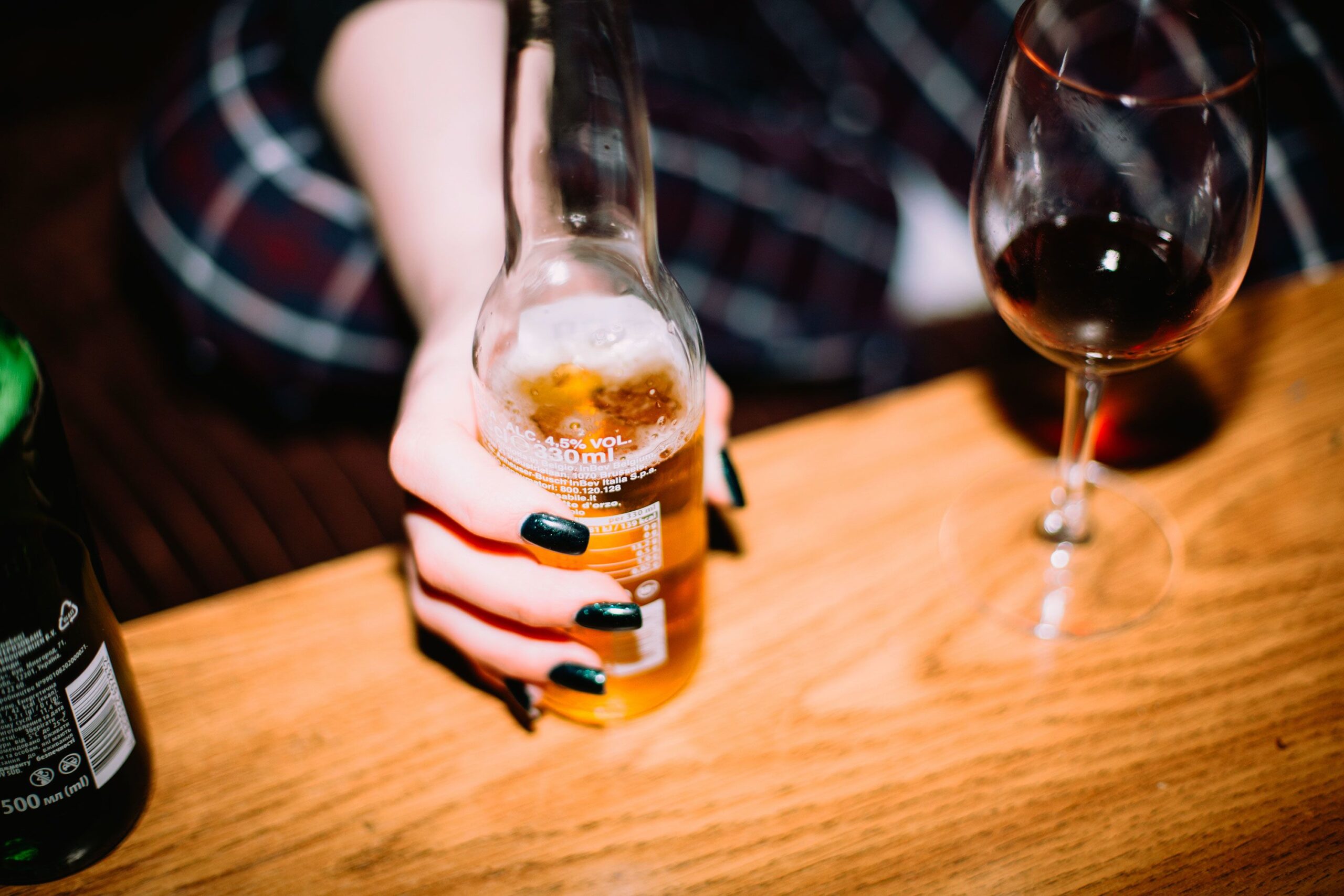 <i>Dmytro Betsenko/Moment RF/Getty Images/File via CNN Newsource</i><br/>Just a single standard drink a day contributed to a higher risk of alcohol-related cancer.
