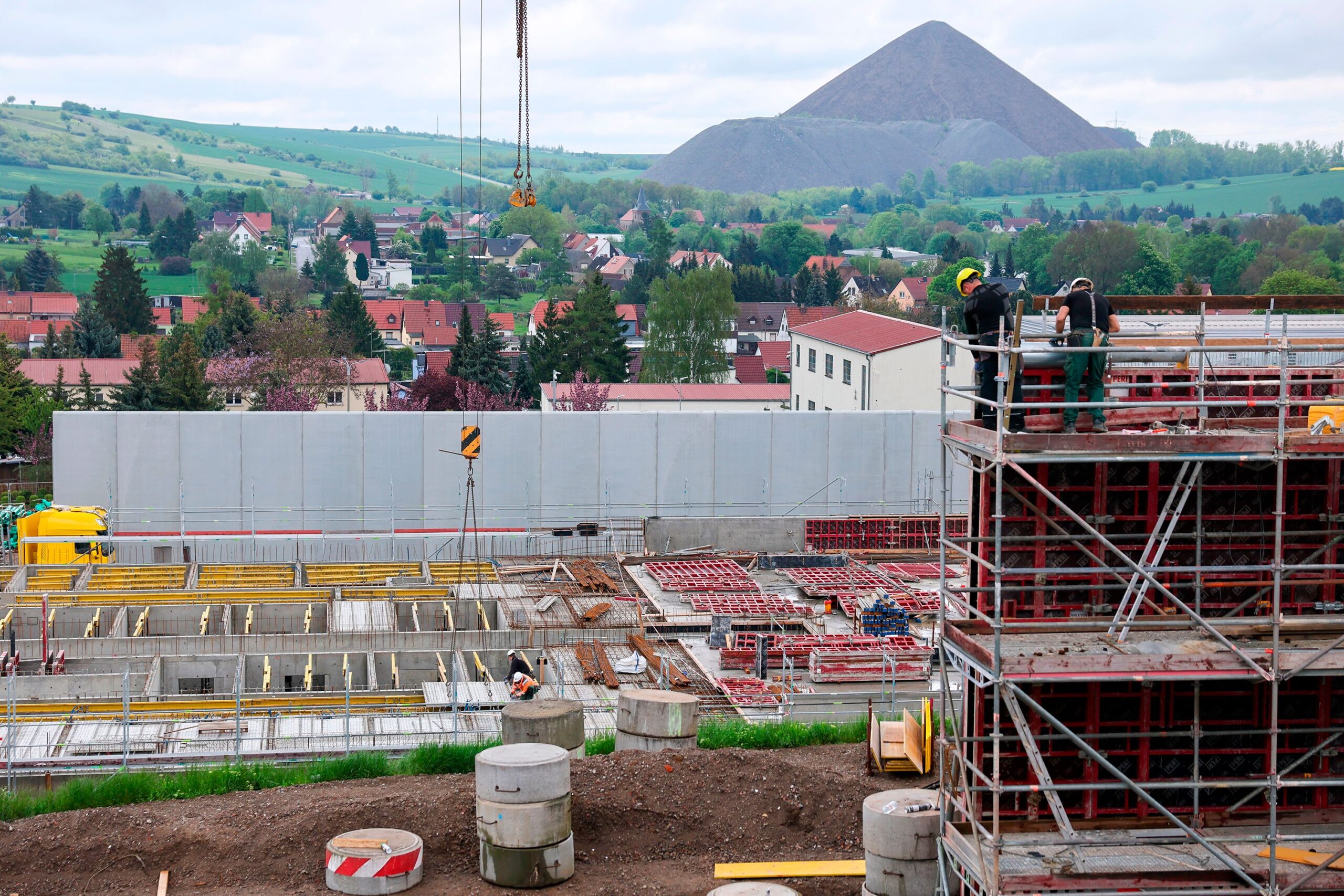 <i>Jan Woitas/picture-alliance/dpa/AP via CNN Newsource</i><br/>The construction site of the deportation protection facility (ASE) at Volkstedt Prison in Saxony Anhalt.