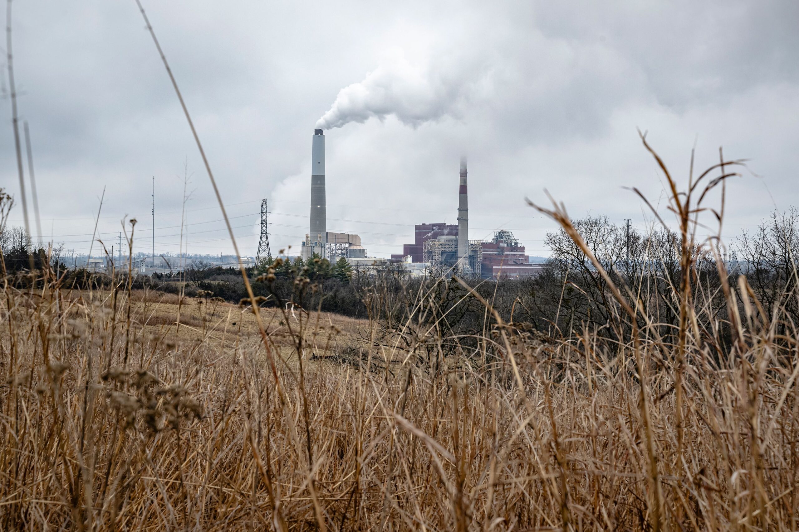 <i>Jon Cherry/Getty Images via CNN Newsource</i><br/>A coal-fired power plant Harrodsburg