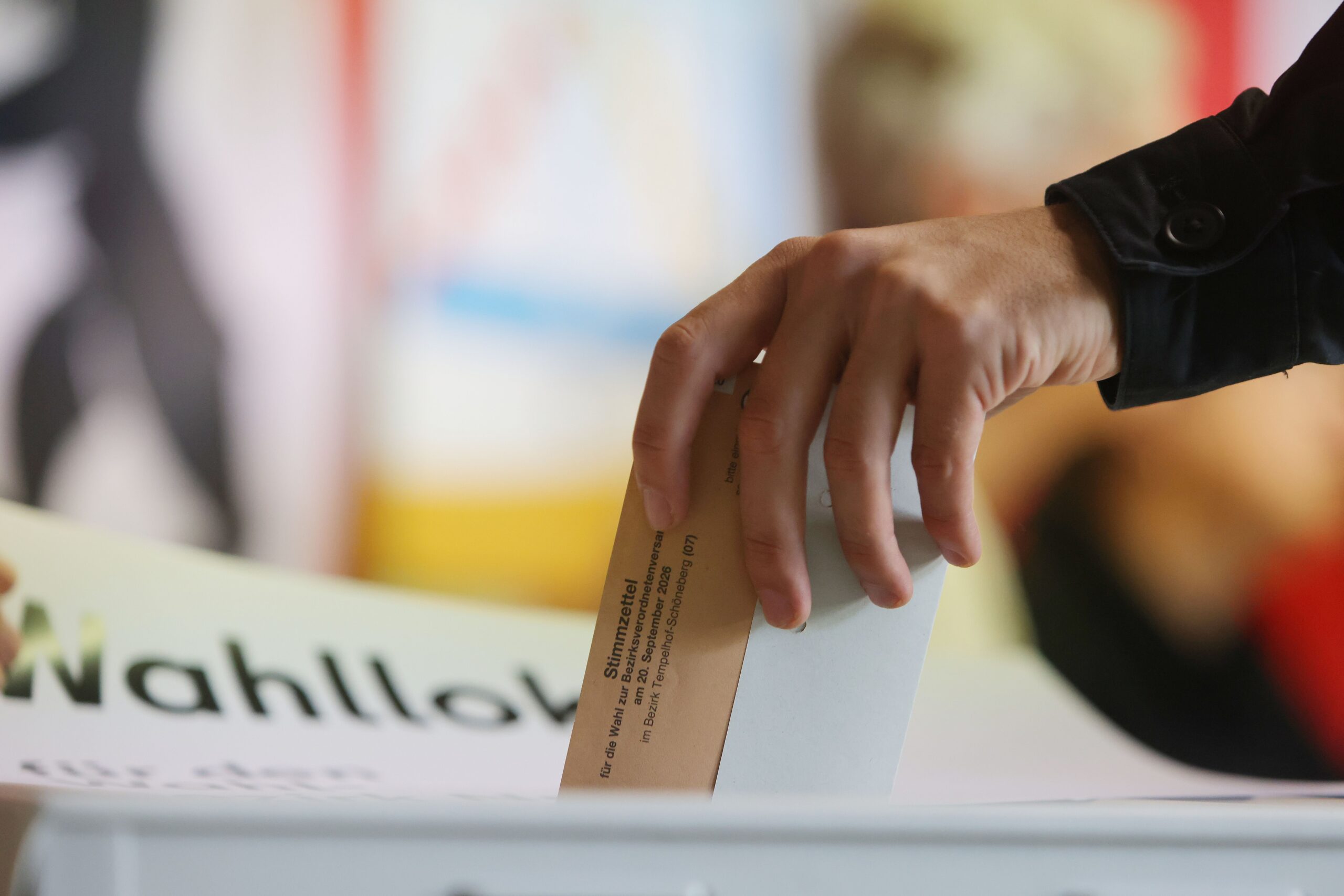 <i>Sean Gallup/Getty Images via CNN Newsource</i><br/>AfD co-leader Tino Chrupalla and lead candidate Leif-Erik Holm react to preliminary results in Mecklenburg-Western Pomerania state elections