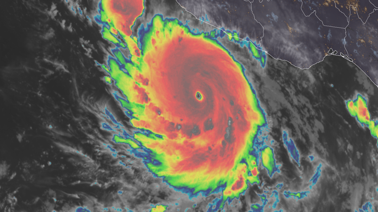 <i>CIRA/CSU & NOAA via CNN Newsource</i><br/>Category 5 Hurricane Polo off Mexico's Pacific coast on Tuesday morning.