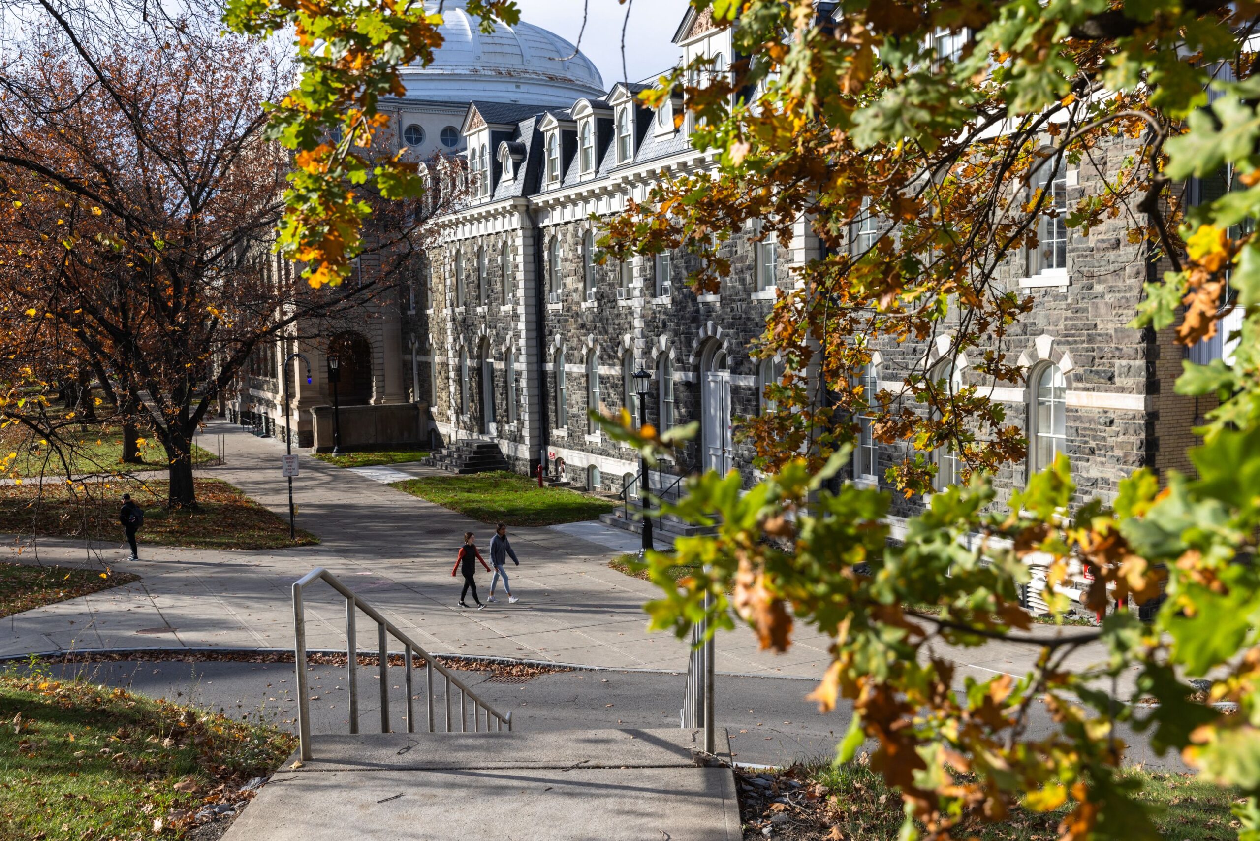 <i>Matt Burkhartt/Getty Images via CNN Newsource</i><br/>Cornell University students walk through campus in Ithaca