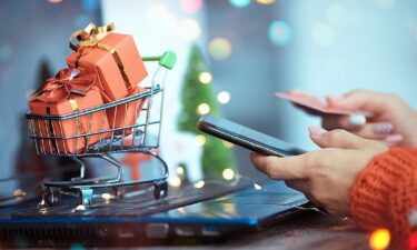 Holiday shoppers are turning to AI. Can retailers deliver?