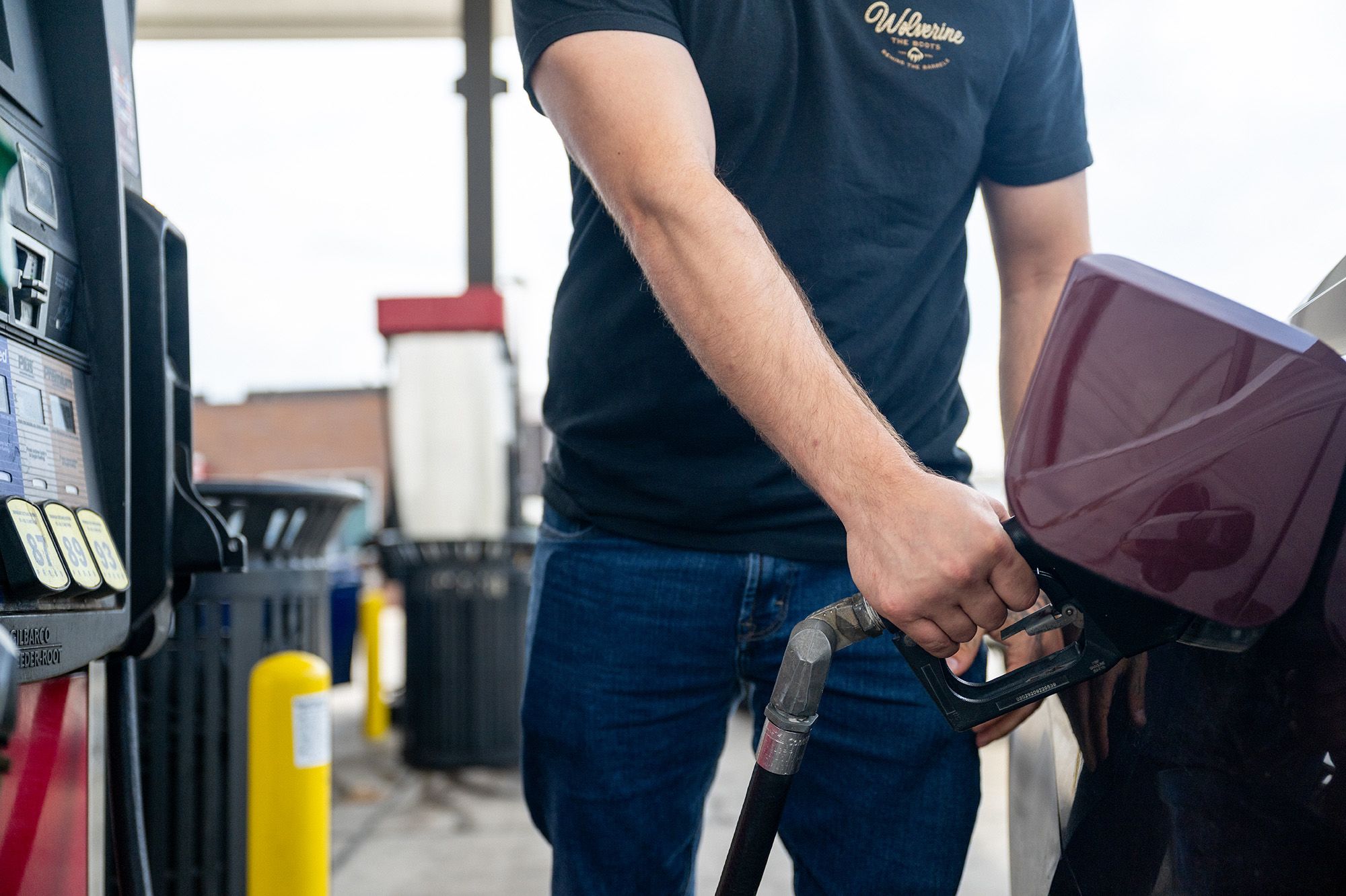 <i>Brandon Bell/Getty Images via CNN Newsource</i><br/>A Mobil gas station in September in Austin
